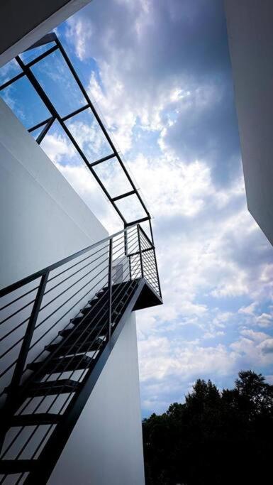 Villa 55 With Pool, Karaoke And Rooftop 보고르 외부 사진